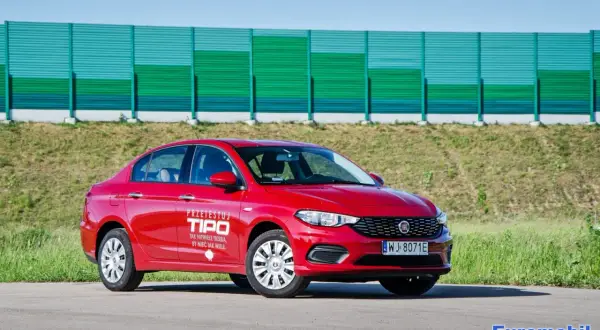 Fiat Tipo Sedan: Pojemność baku 45 czy 50 litrów? Sprawdź!