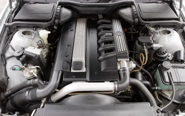BMW E39: Jaki silnik wybrać? Poradnik eksperta przed zakupem